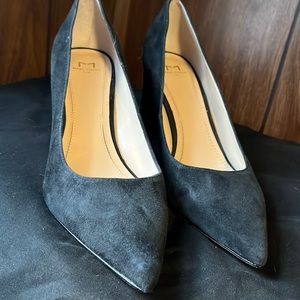 Marc fisher black suede heels